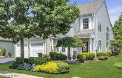 10 Balmoral Drive, Jackson, NJ 08527