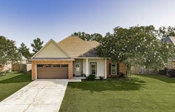 43074 Cypress Bend Ave, Gonzales, LA 70737