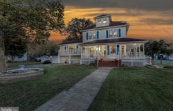 110 N RIVER DRIVE, PENNSVILLE, NJ 08070