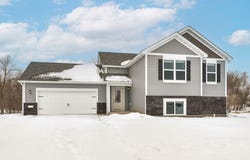 703 Aspen Lane, Montrose, MN 55363