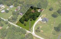 387 Midland Ln, Mt Washington, KY 40047