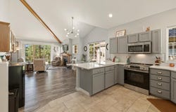 5048 Swallow Court, Klamath Falls, OR 97601