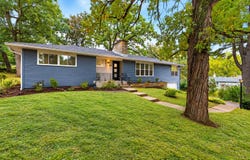355 Hiawatha Drive, Lake In The Hills, IL 60156