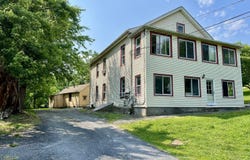 130 N Washington St Street, Athens, NY 12015