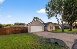 416 Griffin Street, Lancaster, TX 75146