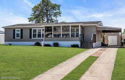 3 Gloria Lane, Barnegat, NJ 08005