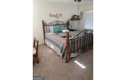 320 W Avenue, Carrollton, GA 30117