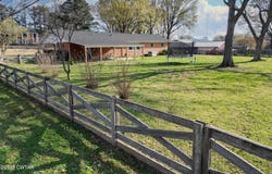 412 E Church Street, Alamo, TN 38001