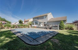 2006 48th Street NE, Canton, OH 44705