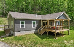 590 Willow Lane, Marshall, NC 28753
