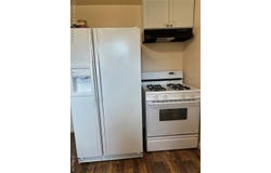 2075 Alanson E, Westland, MI 48186