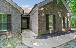 1762 Smart Road, Como, MS 38619