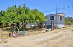 835 W Sunset Avenue, Oracle, AZ 85623