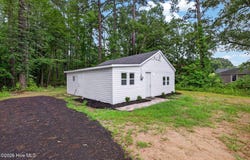 653 Poyners Road, Moyock, NC 27958