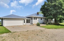 5955 Osage Road, Waterloo, IA 50703