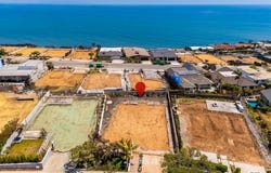 18208 Kingsport Dr, Malibu, CA 90265