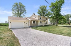 1034 Clay Street, Jefferson, OH 44047