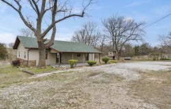 769 E Dade 172, Everton, MO 65646