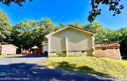 98 Lenape Trail, Albrightsville, PA 18210