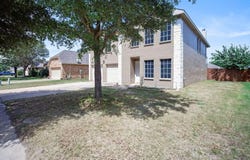 932 Robbins Way, Saginaw, TX 76179