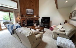83B Greenspring Road, Dover, VT 05356