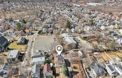 123 White St, Belmont, MA 02478