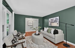 947 Oakfield Drive, Ballwin, MO 63021