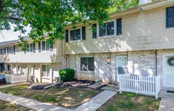 218 VILLAGE WALK, EXTON, PA 19341