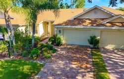 2411 NEW HAVEN CIRCLE, SUN CITY CENTER, FL 33573