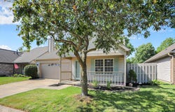 9936 Waterside Drive, Noblesville, IN 46060