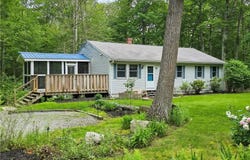 20 Indian Trail, Glocester, RI 02814