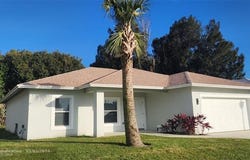 6524 Las Palmas Way, Port St Lucie, FL 34952