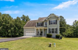 6860 DESALES PLACE, HUGHESVILLE, MD 20637