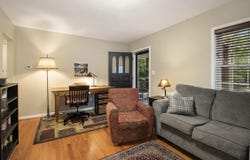 1307 Edgewood Avenue, Ann Arbor, MI 48103