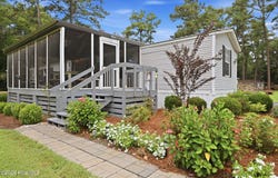101 Lake Vue Drive, Aurora, NC 27806