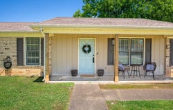 1907 Jackson Ave, Muscle Shoals, AL 35661