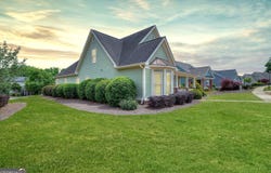 125 Hawthorn Way, Hoschton, GA 30548