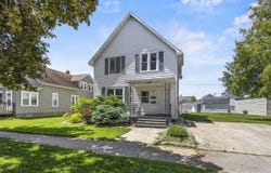 142 N MAIN Street, KIMBERLY, WI 54136