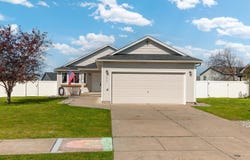 1613 E 2nd St, Deer Park, WA 99006