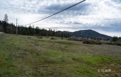 4311 Trinity Dam Blvd, Lewiston, CA 96052