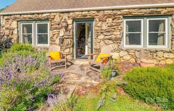 6 Craggy Circle, Asheville, NC 28803