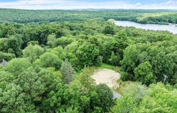 75 Wilson St, Hopkinton, MA 01748