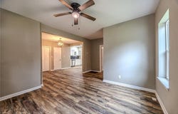 1305 Clinton Street, Lexington, MO 64067