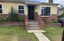 8245 Orchard, La Mesa, CA 91942