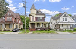 842 2nd Avenue, Troy, NY 12182
