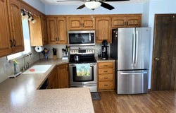 255 S 6th Avenue, Columbus, NE 68601