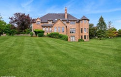 26 Forest Lane, South Barrington, IL 60010