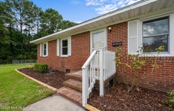 4 Earl Place, Midway Park, NC 28544