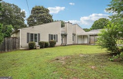 112 Sunnybrook, Woodstock, GA 30188