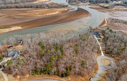 429 Terrapin Pointe Rd, Hodges, SC 29653